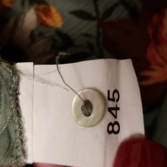 Gorgeous Zara shirt - Picture 7 of 7